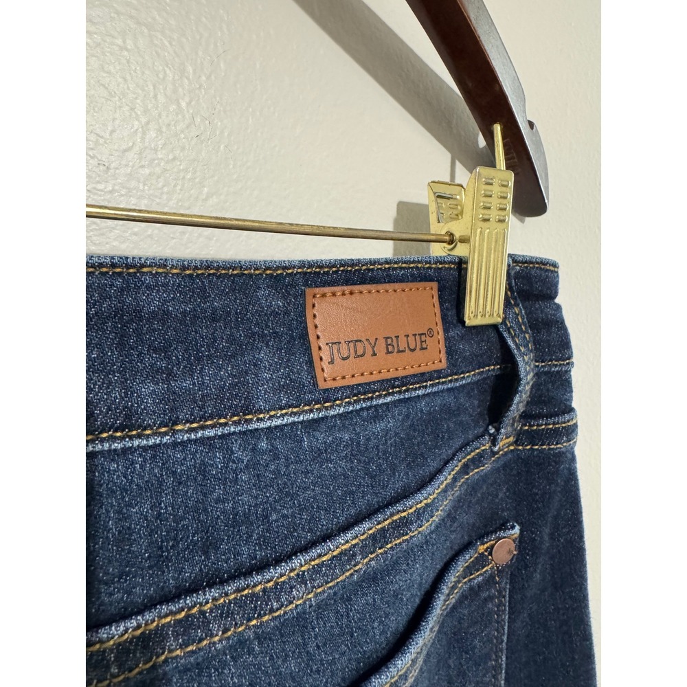 Judy Blue Los Angeles Dark Wash Wide Leg Raw Hem Jeans Crop Size 11/30 - Picture 6 of 10